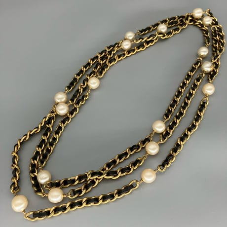 CHANEL (シャネル) ヴィンテージ パール レザーチェーン ロングネックレス