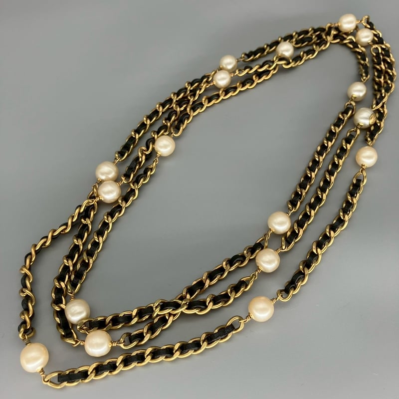 CHANEL (シャネル) ヴィンテージ パール レザーチェーン ロング