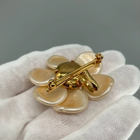 CHANEL (シャネル) ヴィンテージ フラワー パール カラーストーン グリポア ブローチ