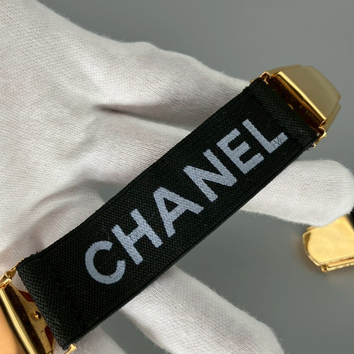 CHANEL (シャネル) ヴィンテージ ロゴ アームバンド | Cattleya Vintage