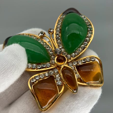 CHANEL (シャネル) ヴィンテージ グリポア カラーストーン ラインストーン バタフライ 蝶々 ブローチ