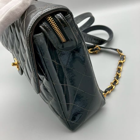 CHANEL (シャネル) ヴィンテージ ココマーク マトラッセ ターンロック パテントレザー エナメル リュックサック バックパック
