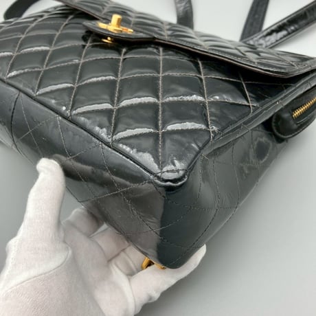 CHANEL (シャネル) ヴィンテージ ココマーク マトラッセ ターンロック パテントレザー エナメル リュックサック バックパック