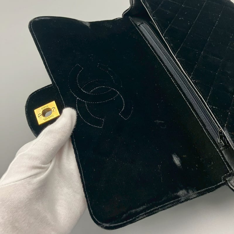 CHANEL ヴィンテージ　ココマークベロアパンツ　黒 中古・古着通販】CHANEL (シャネル) ベロアパンツ ブラック サイズ:M