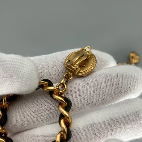 CHANEL (シャネル) ヴィンテージ クローバー 四葉 レザー スイング イヤリング