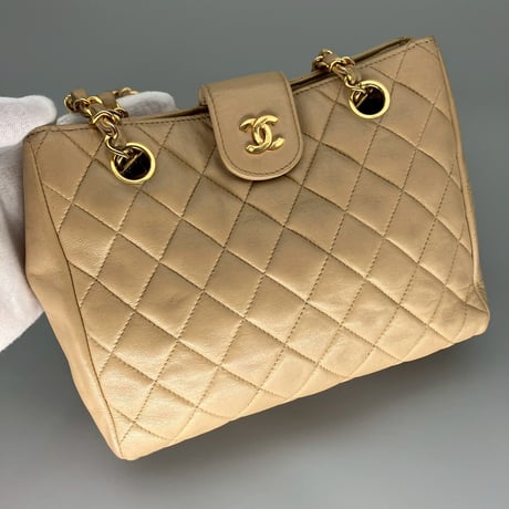 CHANEL (シャネル) ヴィンテージ マトラッセ ココマーク プッシュロック ベージュ ミニショルダーバッグ