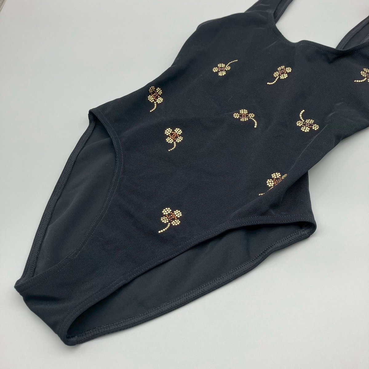 シャネル 水着❤️カメリア 総柄❤️ヴィンテージ❤️新品同様 CHANEL (シャネル) ヴィンテージ カメリア ココマーク 水着 スイム