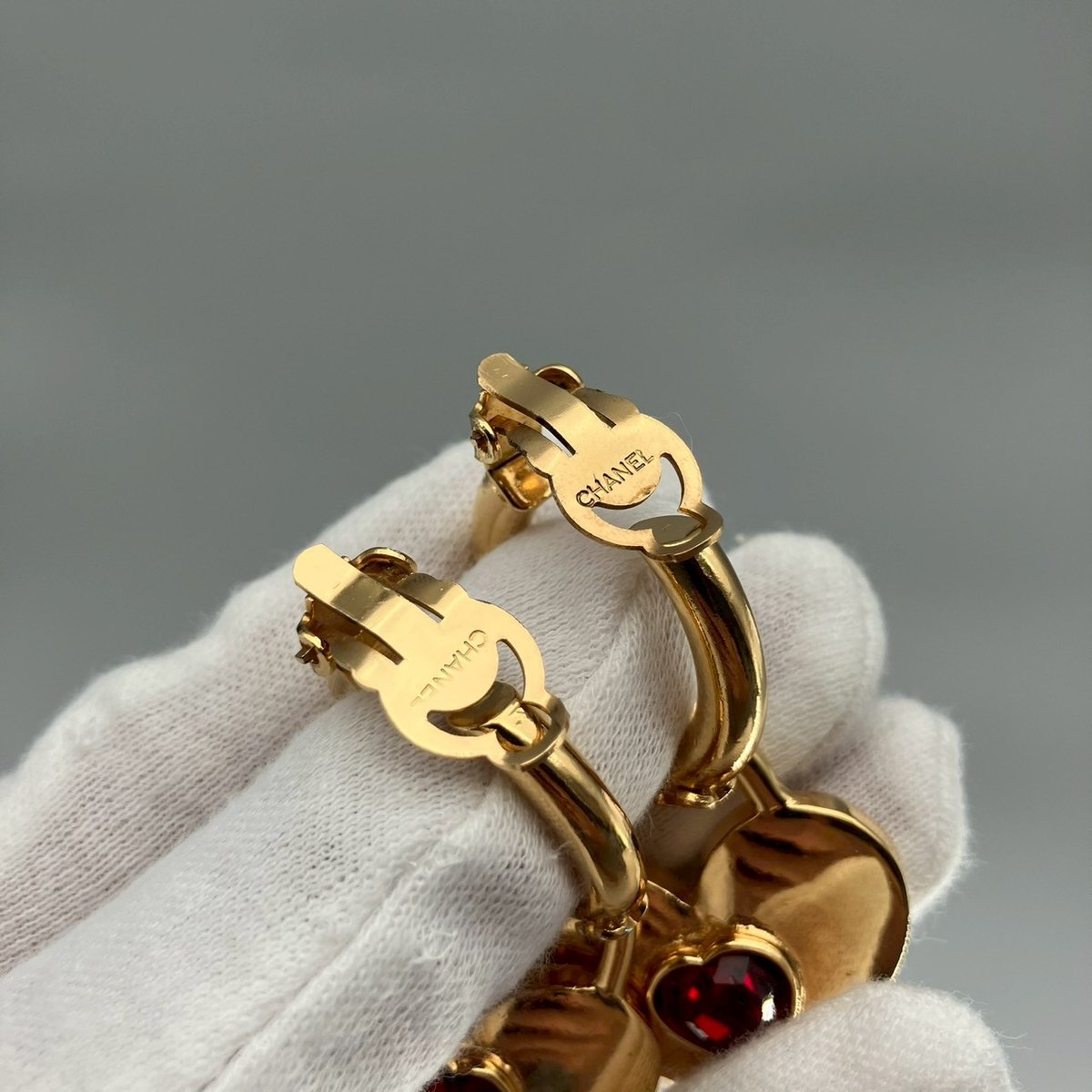 CHANEL (シャネル) ヴィンテージ ハート ココマーク カラーストーン