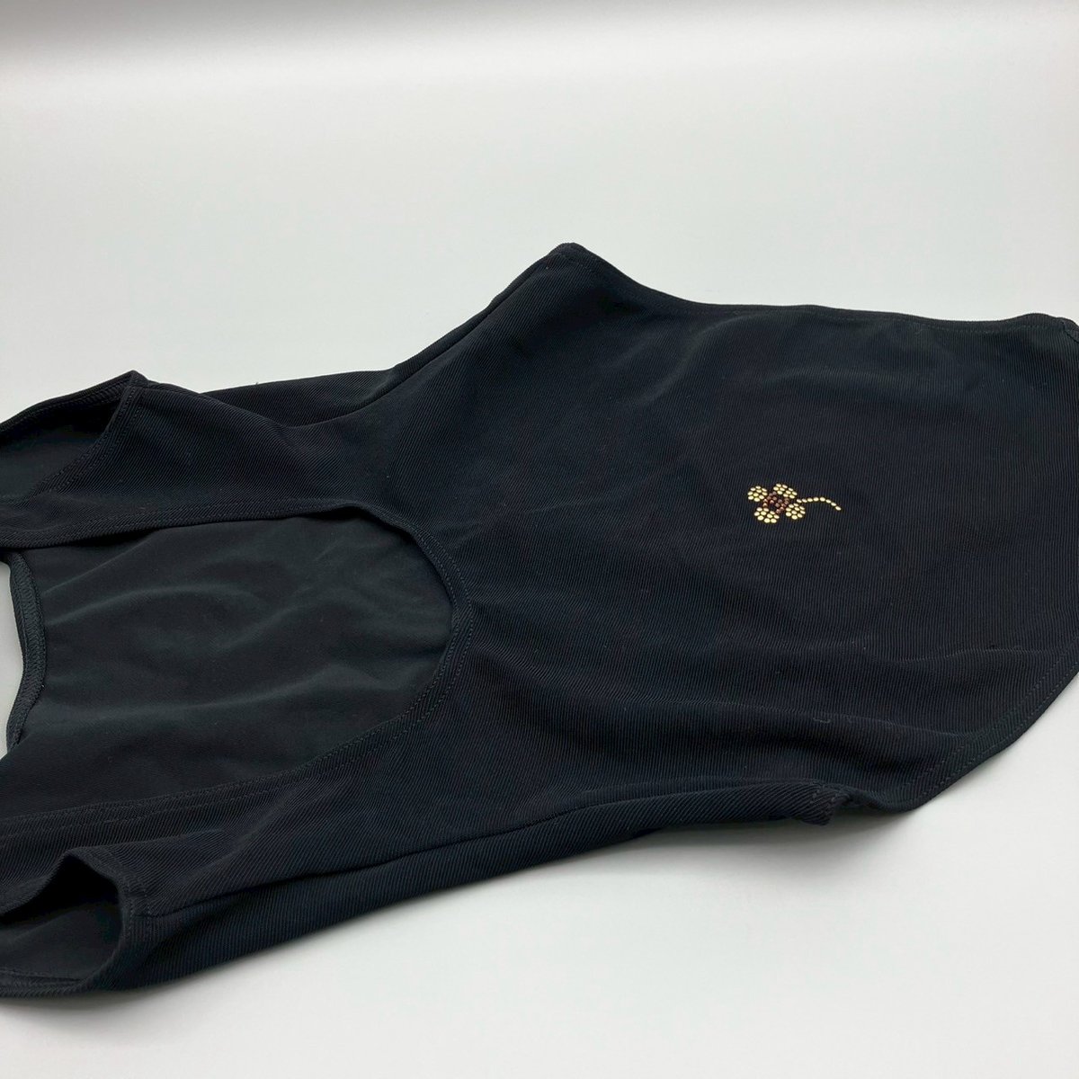 シャネル 水着❤️カメリア 総柄❤️ヴィンテージ❤️新品同様 CHANEL (シャネル) ヴィンテージ カメリア ココマーク 水着 スイム