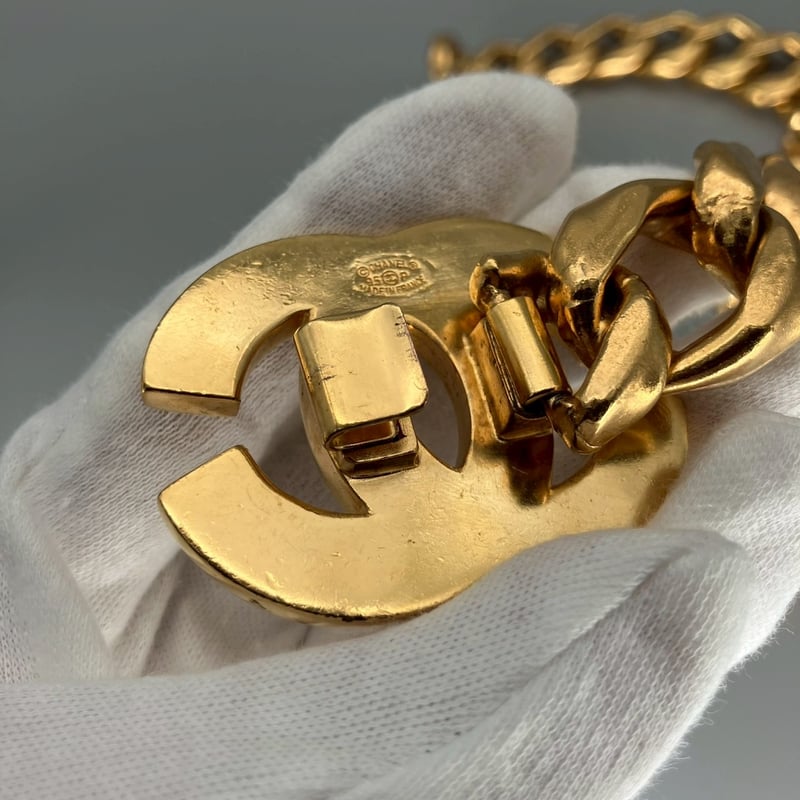 Brand様の 新品同様 シャネル ココマーク チェーンベルト ラインストーン 楽天市場】シャネル CHANEL ココマーク ラインストーン チェーン