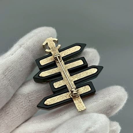 CHANEL (シャネル) サインボード ロゴ ココマーク ブローチ