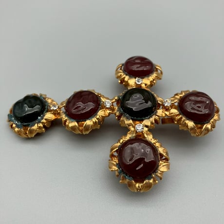 CHANEL (シャネル) ヴィンテージ カラーストーン グリポア ラインストーン クロス 十字架 ブローチ