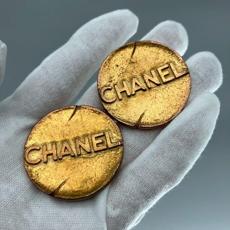 CHANEL (シャネル) ヴィンテージ ロゴ ラウンド イヤリング