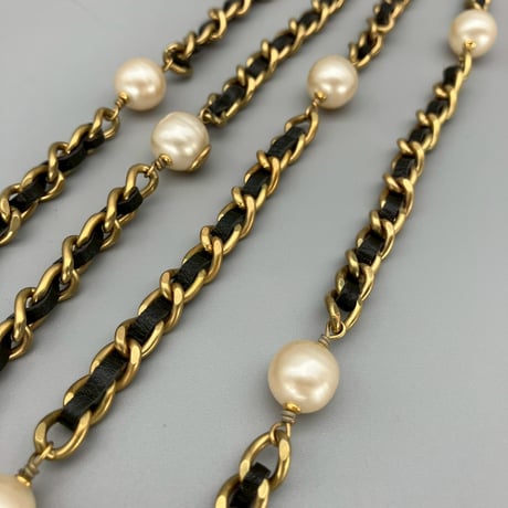 CHANEL (シャネル) ヴィンテージ パール レザーチェーン ロングネックレス