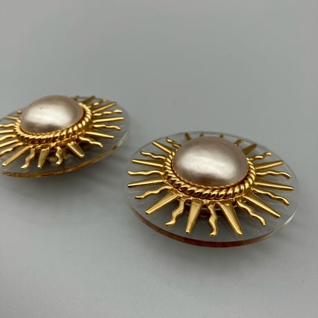CHANEL (シャネル) ヴィンテージ 太陽 パール クリア イヤリング