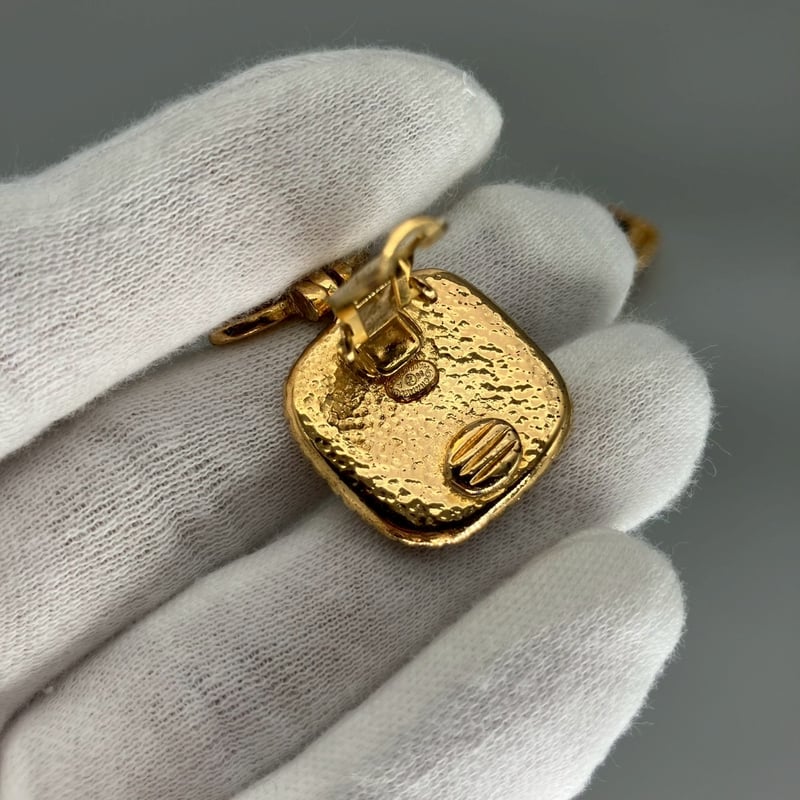 希少【CHANEL】シャネル グリポア カラーストーン リング サイドココマーク 希少【CHANEL】シャネル グリポア カラーストーン リング サイド