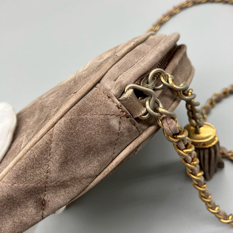 シャネル スエード タッセル フリンジ ショルダーバッグ CHANEL シャネル ﾌﾘﾝｼﾞ ﾁｪｰﾝｼｮﾙﾀﾞｰ バッグ ｽｴｰﾄﾞ ﾌﾞﾗｯｸの買取
