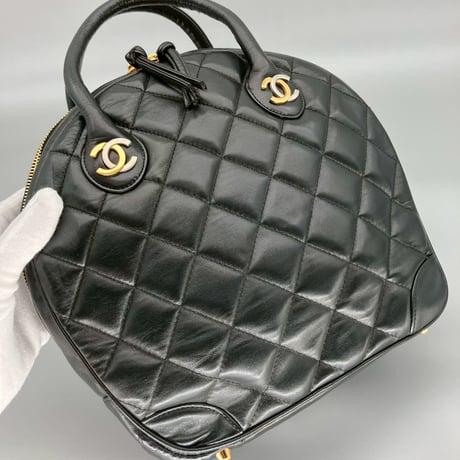 CHANEL (シャネル) ヴィンテージ パリ限定 マトラッセ ココマーク ラムスキン ハンドバッグ