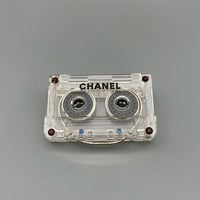 CHANEL (シャネル) ヴィンテージ カセットテープ ロゴ ブローチ