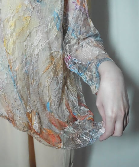 gradation lace design tops