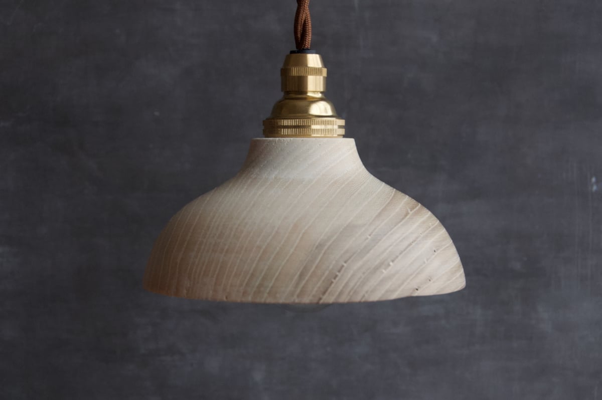 原木》ペンダントライト 直径12cm《セン》 | かわらまち木工舎 中山由紀子