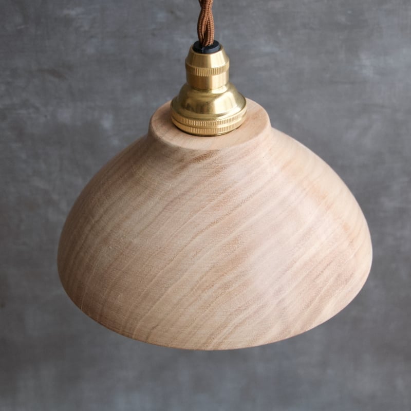 ペンダントライト 直径13cm《胡桃（くるみ）》 | かわらまち木工舎