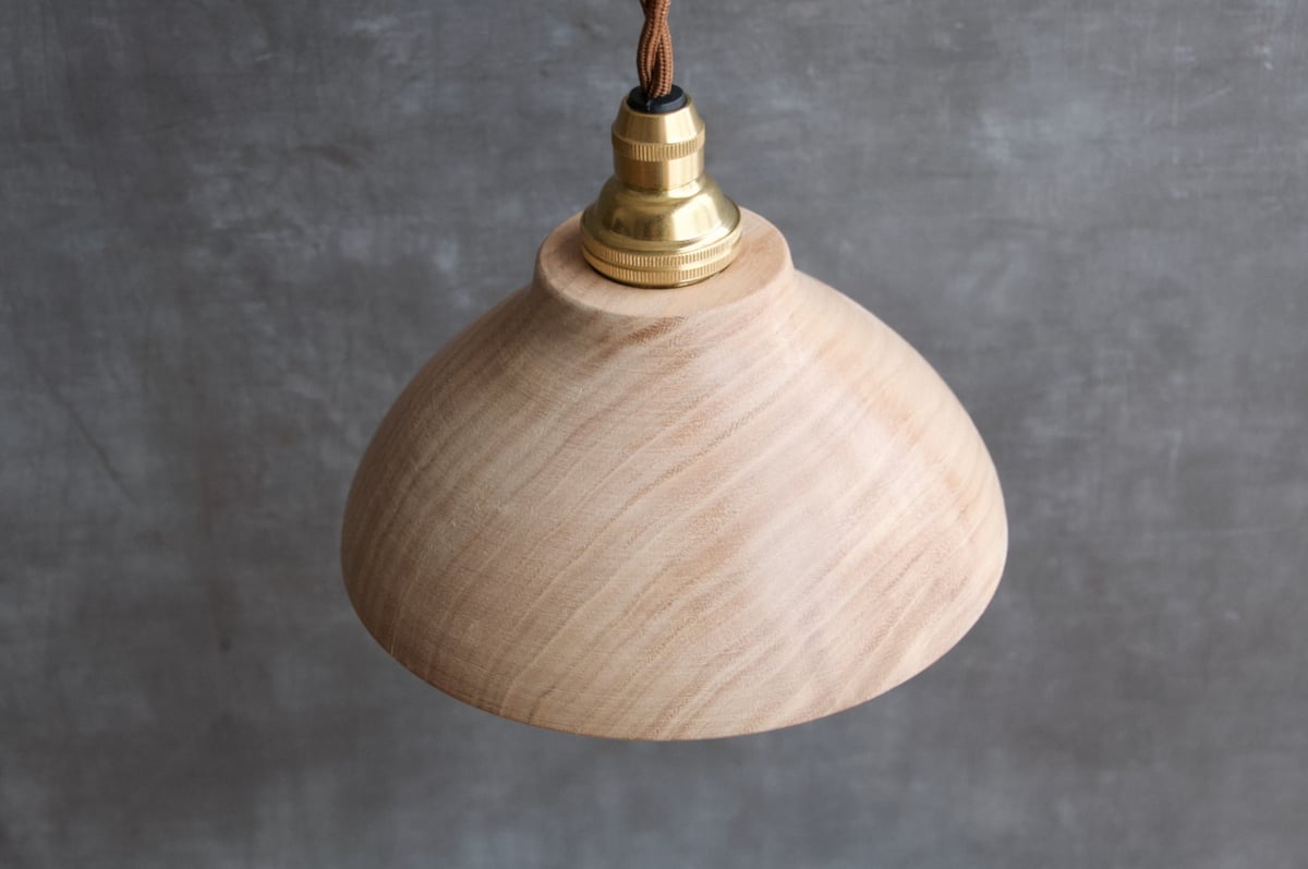 クラフトランプ ペンダントライト 直径13cm《胡桃（くるみ）》 | かわらまち木工舎