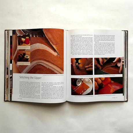 Handmade Shoes for Men / László Vass , Magda Mólnar