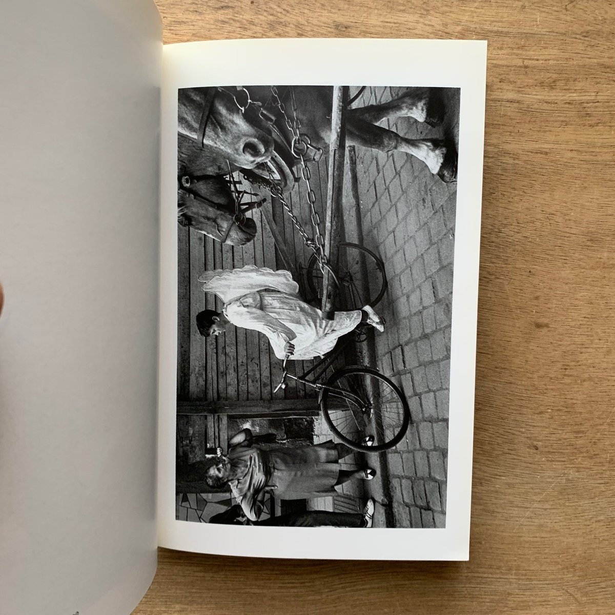 Josef Koudelka / Photo Poche 15 | 本まるさんかくしかく