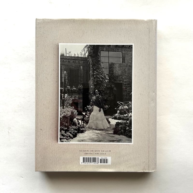 Frida Kahlo （The Gisele Freund Photographs） | 本