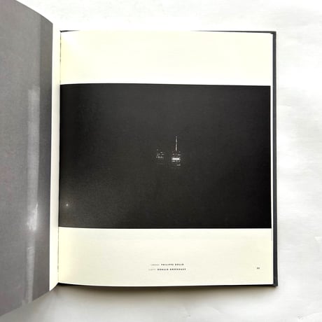 The Twin Towers: An Elegy 1972-2001 / Kelly Padden