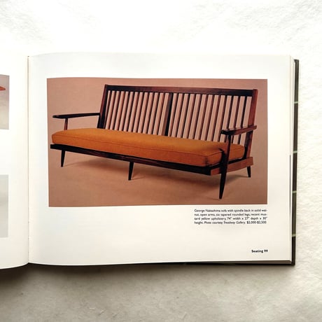 Fifties Furniture with Values / Leslie A. Piña
