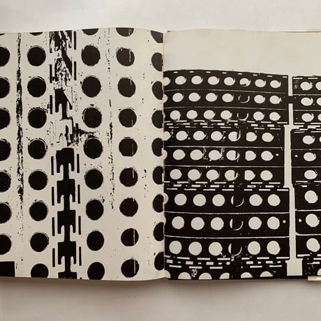 MOODS  / Mimmo Castellano