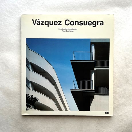 Vazquez Consuegra / Vazquez Consuegra, Peter Buchanan