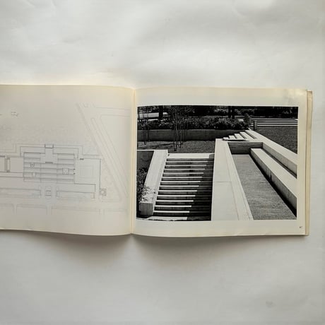 Light Is the Theme / Nell E. Johnson, Louis Kahn