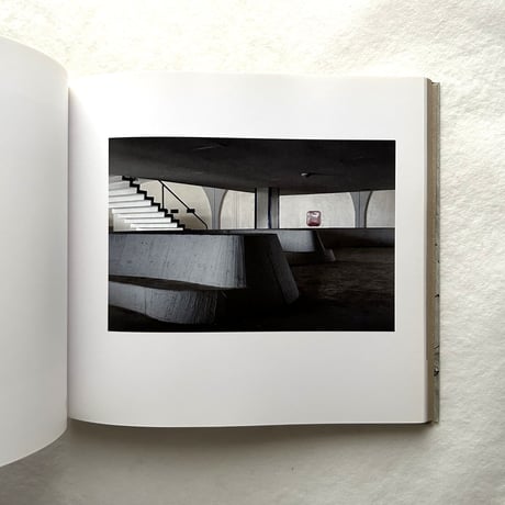 Oscar Niemeyer in Algiers The Unknown / Sebastian Redecke、Matthias Flugge
