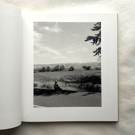 Tree Line / Robert Adams