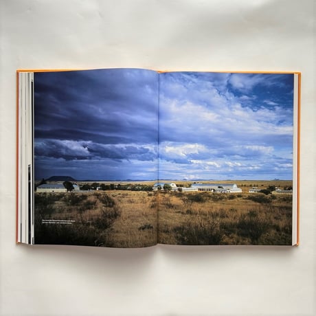 Donald Judd / Nicholas Serota