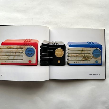 Radios Redux   Listening in Style / Philip Collins