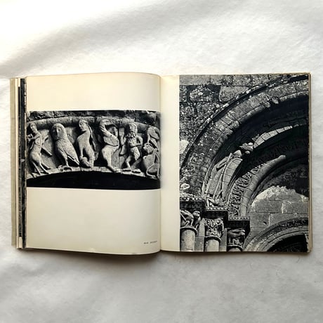 Sculpteurs de la SAINTONDE ROMANE サントンジュ・ロマンの彫刻たち。