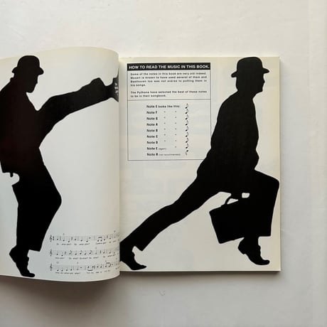 Monty Python Song Book / Monty Python