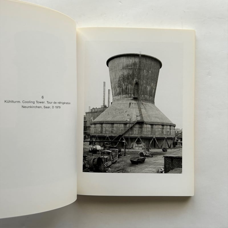Bernd and Hilla Becher: Grundformen | 本まるさんかくしかく