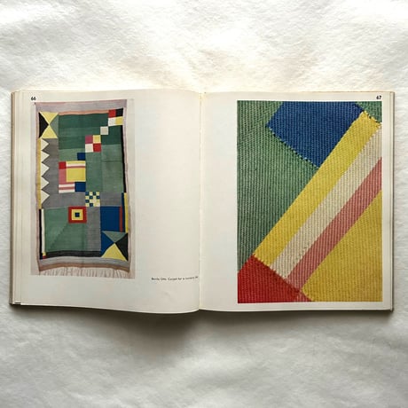 バウハウスのワイマール工芸 / Walter Scheidig
