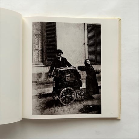 Eugene Atget (Masters of Photography Series)