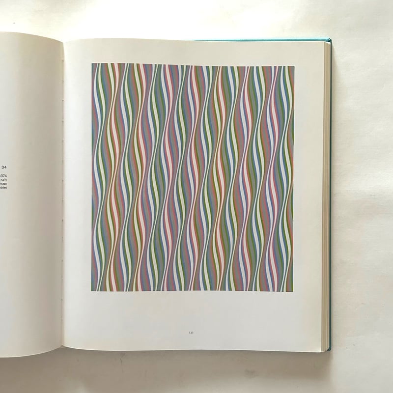 Bridget Riley / ‎ Paul Moorhouse | 本まるさんかくしかく