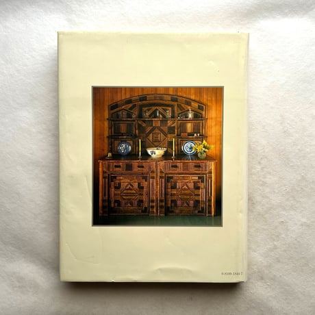 Adirondack Furniture and the Rustic Tradition. / Craig Gilborn