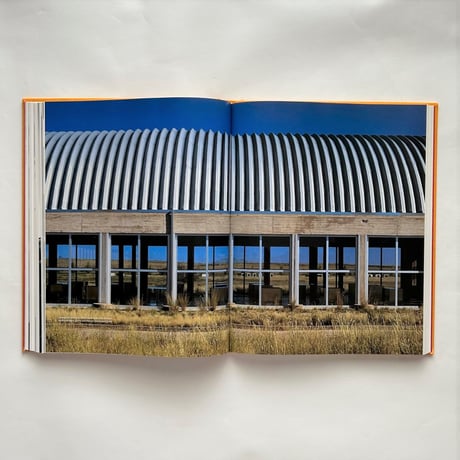 Donald Judd / Nicholas Serota