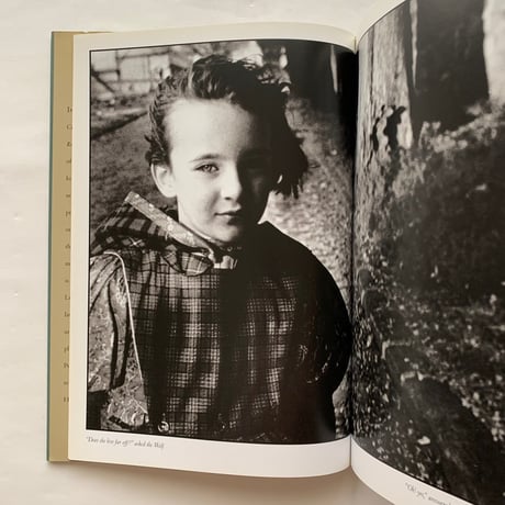 Little Red Riding Hood/ Sarah Moon
