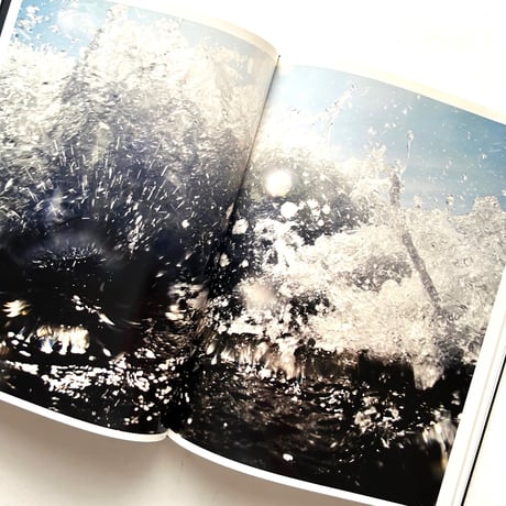 写真の現在4 そのときの光、そのさきの風　展覧会図録