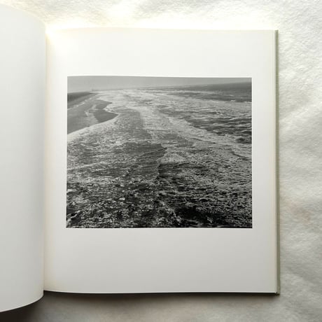 Time Passes / Robert Adams